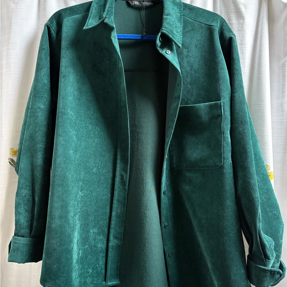 Zara Fine Waled Green Corduroy Velvet Women's Button-up Shirt/Shacket